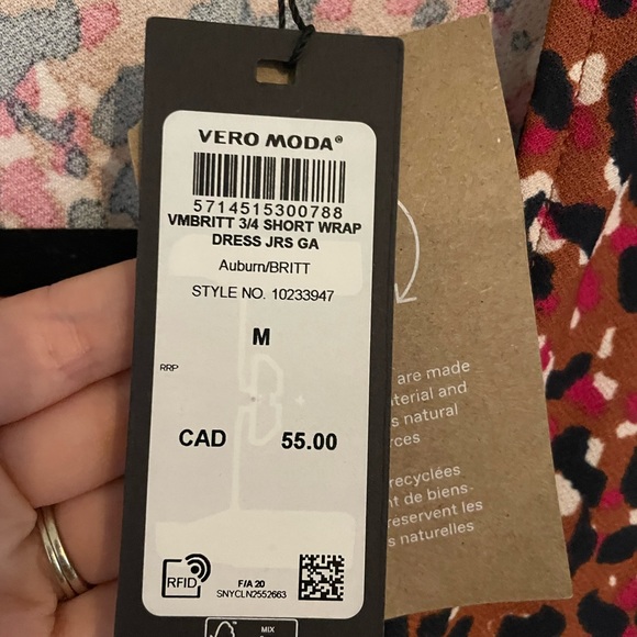 BNWT Vero Moda wrap dress in Auburn size medium - Picture 5 of 5
